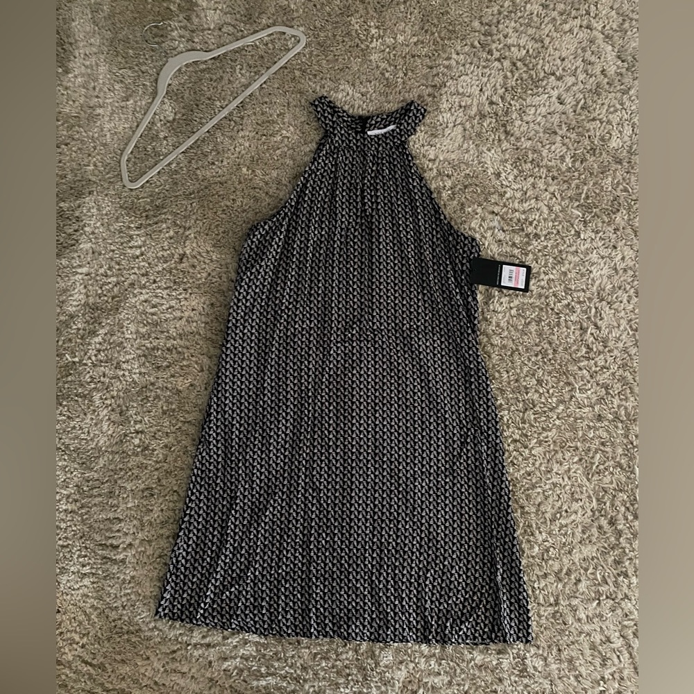 NWT Ladies size 10 sleeveless Nine West dress